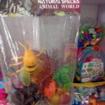 Natural Species Animal World Giant Insect & Reptile Figures Pack